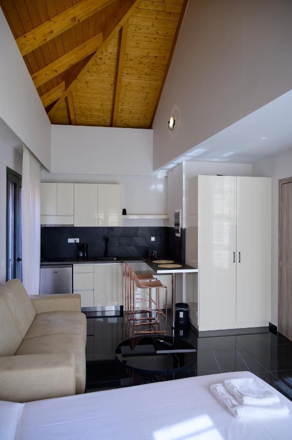 Luxury Suites by Panagiota Prévéza Extérieur photo